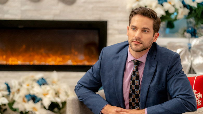 кадр из фильма Общение повсюду