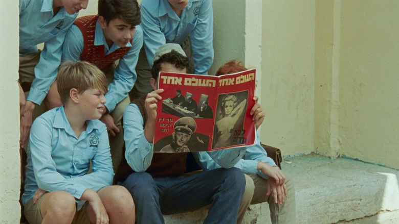 кадр из фильма Июнь, нулевое число