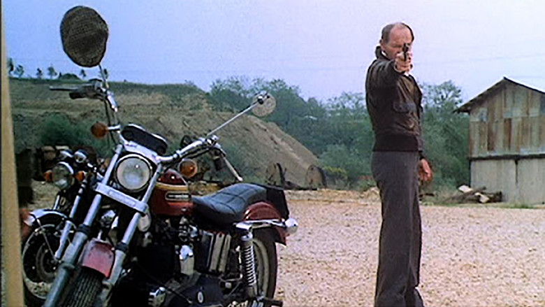 кадр из фильма La polizia è sconfitta