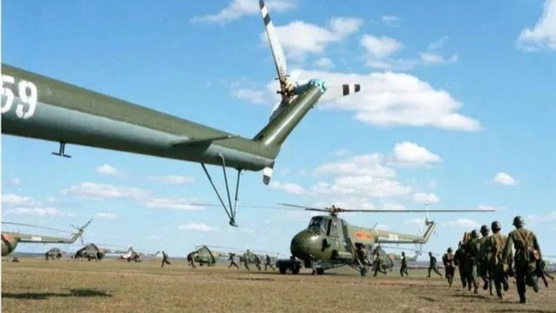 кадр из фильма 1981年华北大阅兵