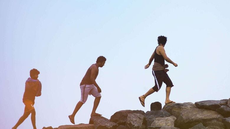 кадр из фильма ரங்கூன்