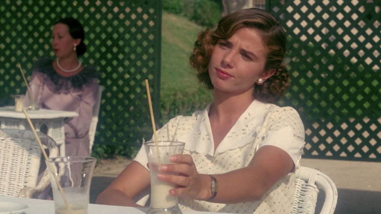 кадр из фильма Las bicicletas son para el verano