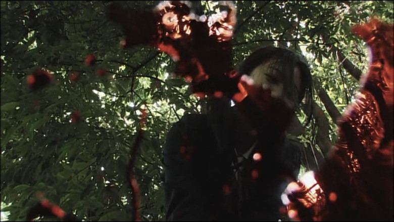 кадр из фильма 君はゾンビに恋してる