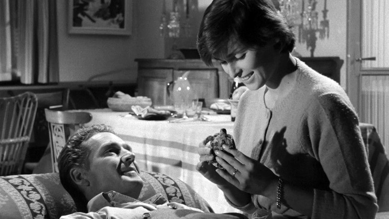 кадр из фильма Это называется зарей