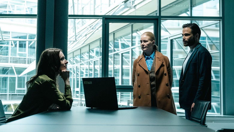 кадр из фильма Die Füchsin - Der Spion