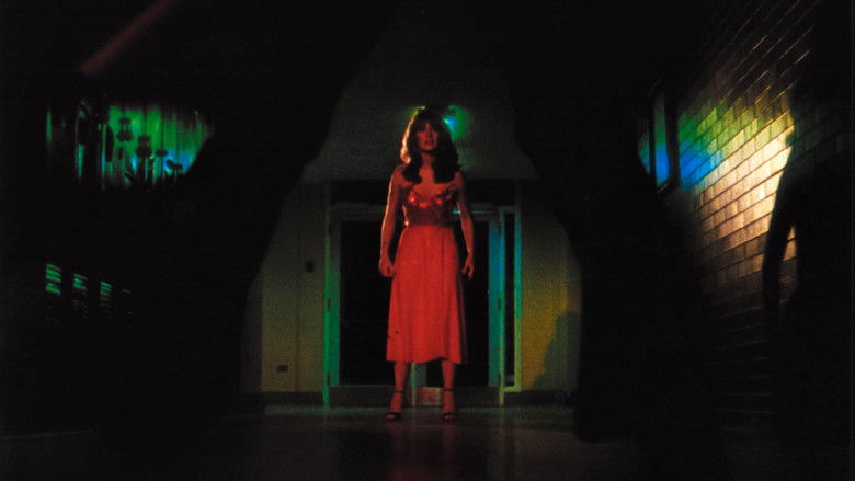 кадр из фильма Школьный бал