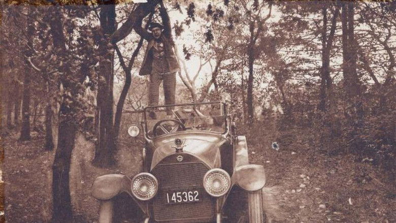 кадр из фильма Easy Money