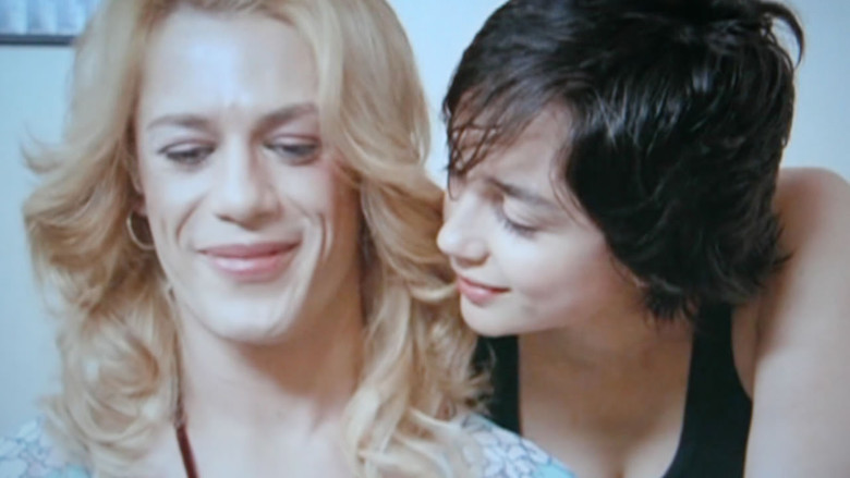 кадр из фильма Elvis & Madonna