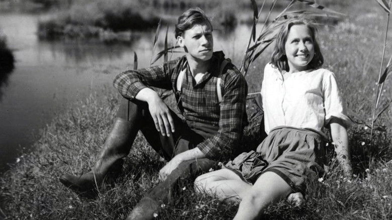 кадр из фильма Fra den gamle købmandsgaard