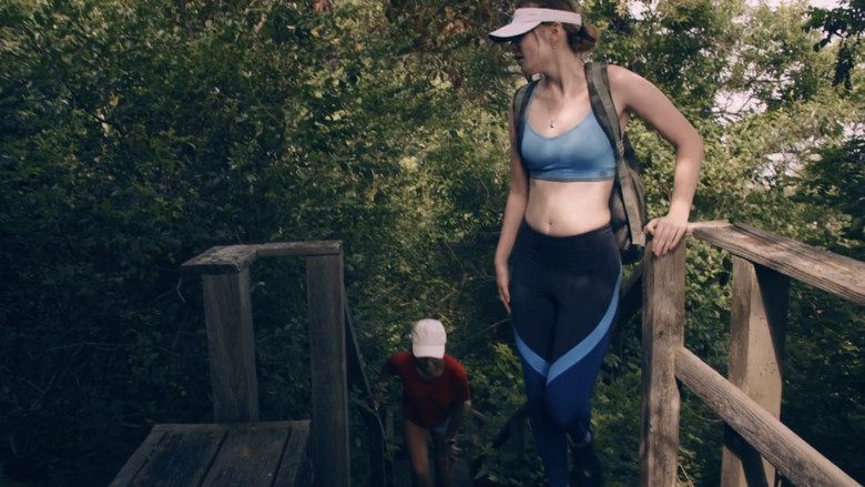 кадр из фильма Hiking