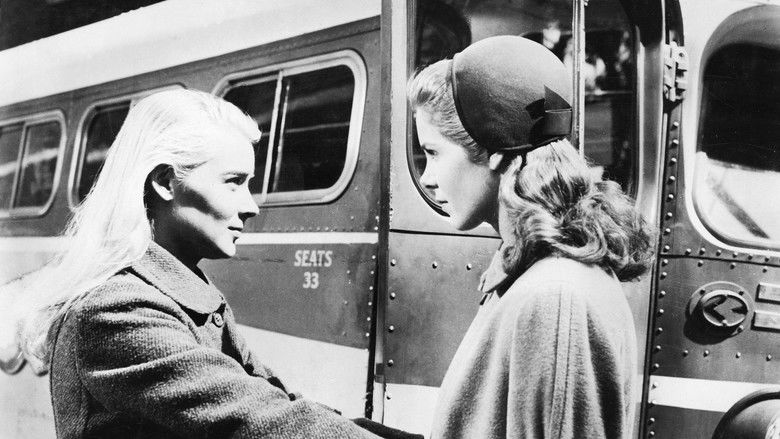 кадр из фильма Пэйтон Плейс