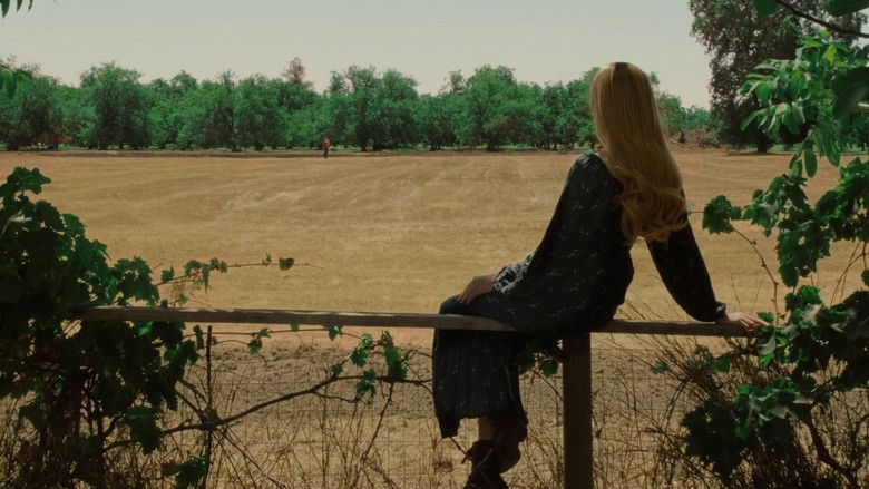 кадр из фильма Lyvia's House