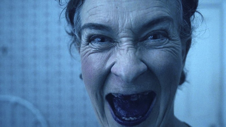 кадр из фильма Заклятие монахини