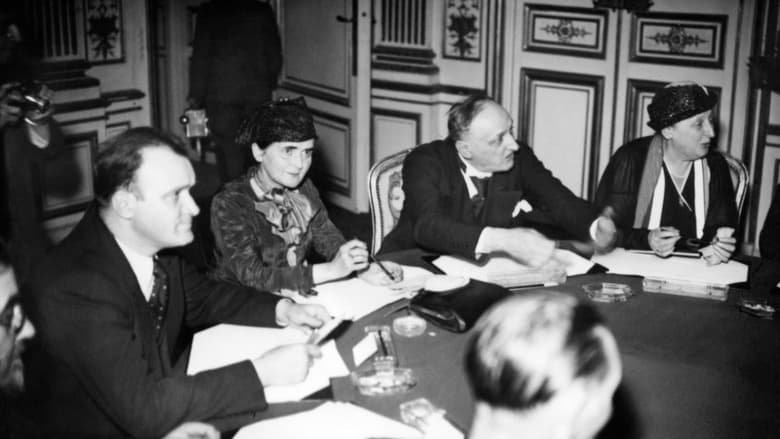 кадр из фильма Blum et ses premières ministres