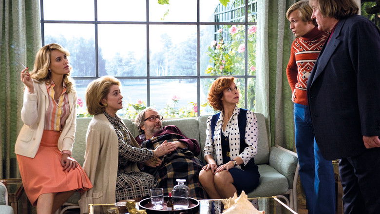 кадр из фильма Отчаянная домохозяйка