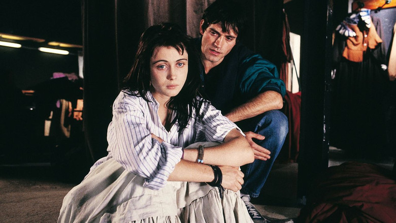 кадр из фильма Les Enfants du désordre