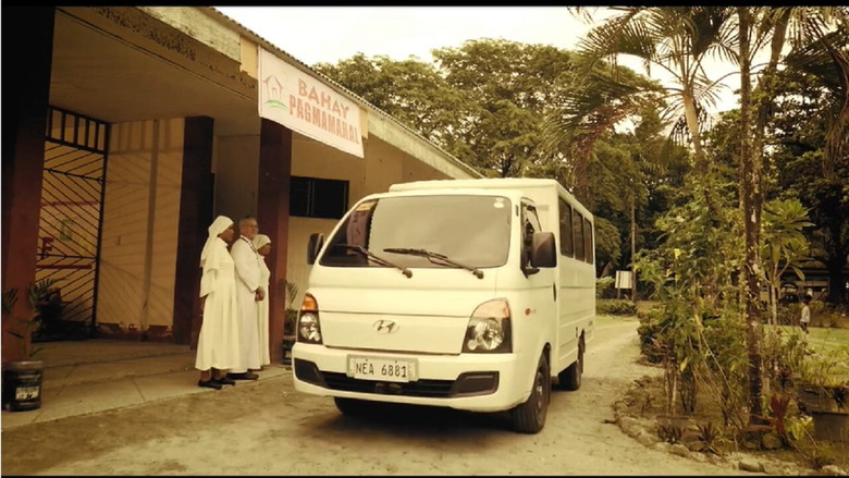 кадр из фильма Bahay Ampunan