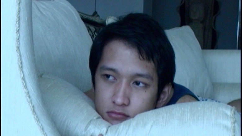 кадр из фильма รักที่ปลายรุ้ง