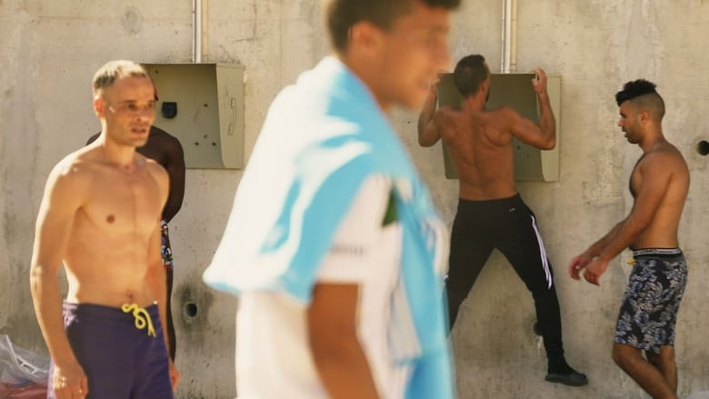 кадр из фильма Des Hommes