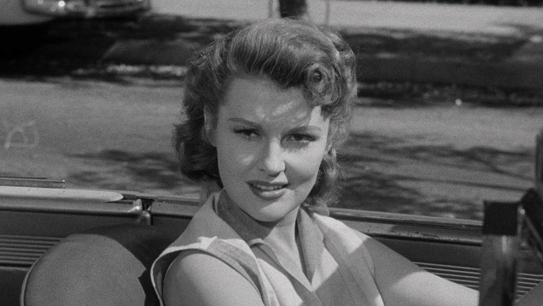 кадр из фильма Drive a Crooked Road