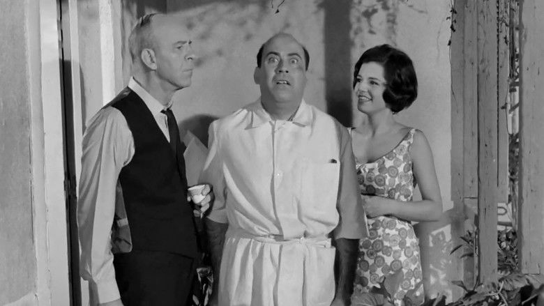 кадр из фильма Είναι Ένας... Τρελλός Τρελλός Βέγγος