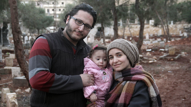 кадр из фильма Для Самы