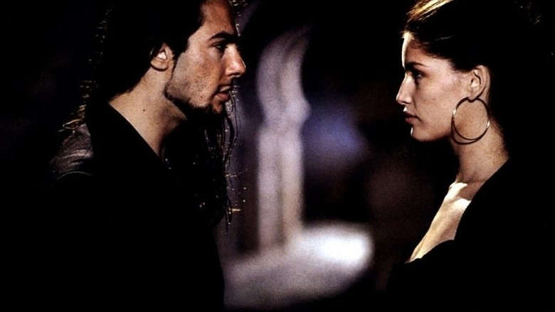 кадр из фильма Цыган