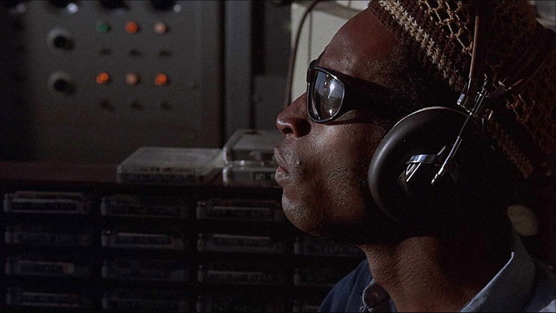 кадр из фильма Исчезающая точка