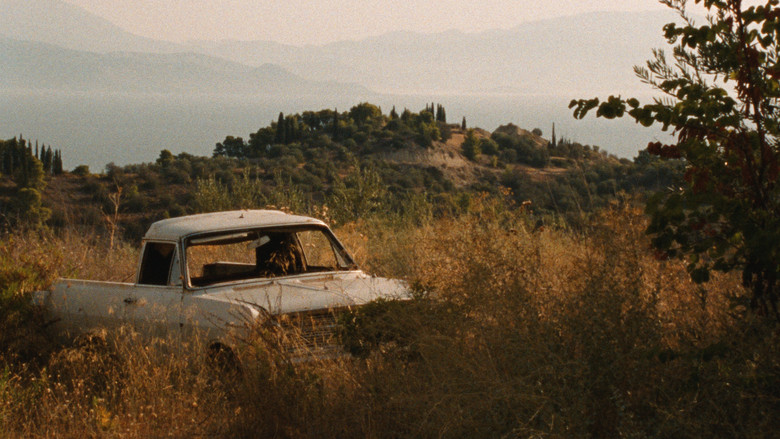 кадр из фильма Fasolákia