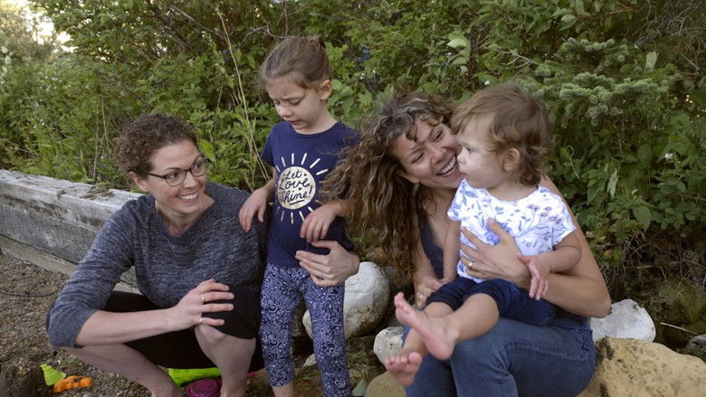 кадр из фильма French Enough