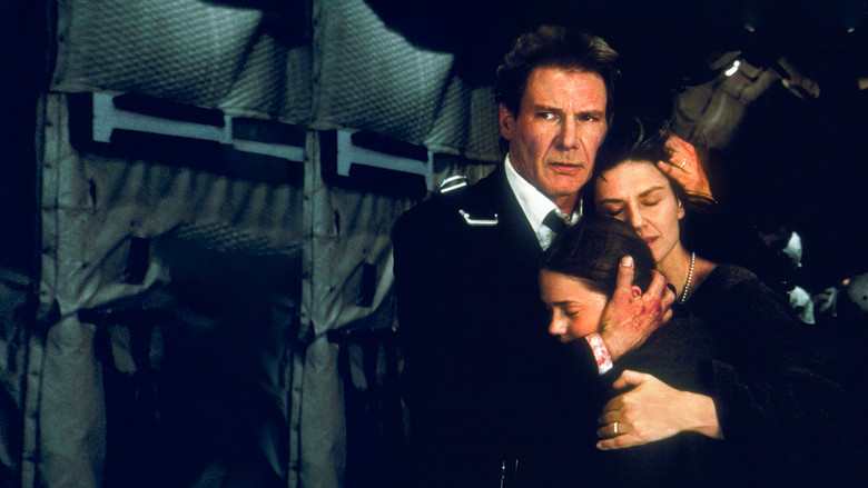 кадр из фильма Самолёт президента