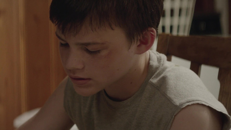 кадр из фильма Хулиган