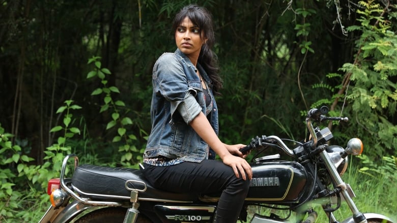 кадр из фильма அதோ அந்த பறவை போல