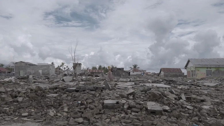 кадр из фильма Timbul Tenggelam