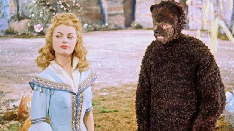 кадр из фильма Поющее, звенящее деревце