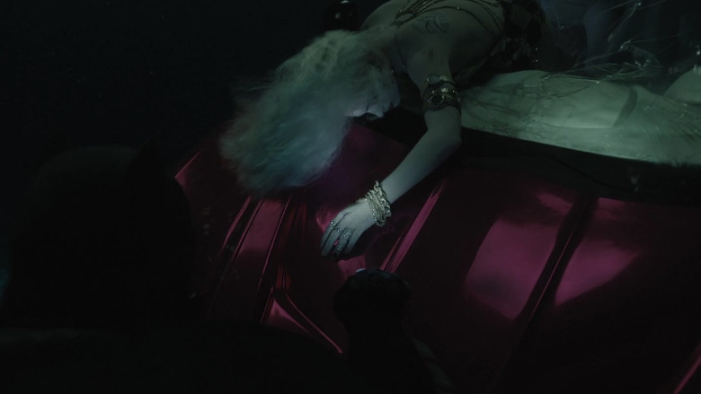 кадр из фильма Отряд самоубийц