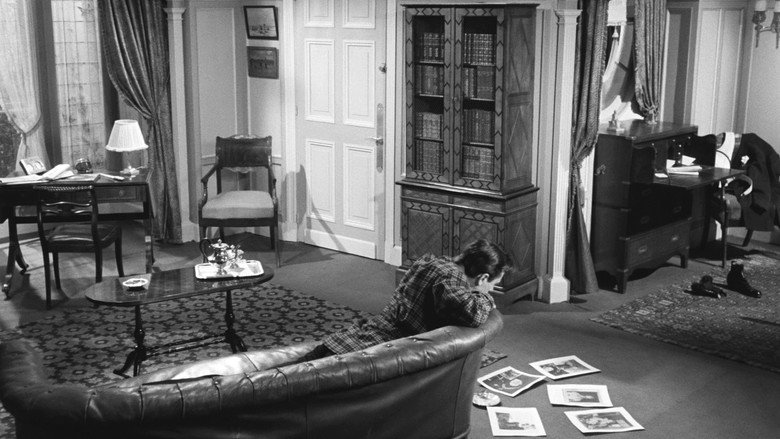 кадр из фильма Подписано: Арсен Люпен