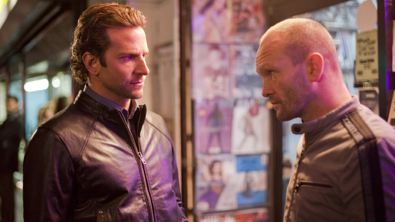 кадр из фильма Области тьмы