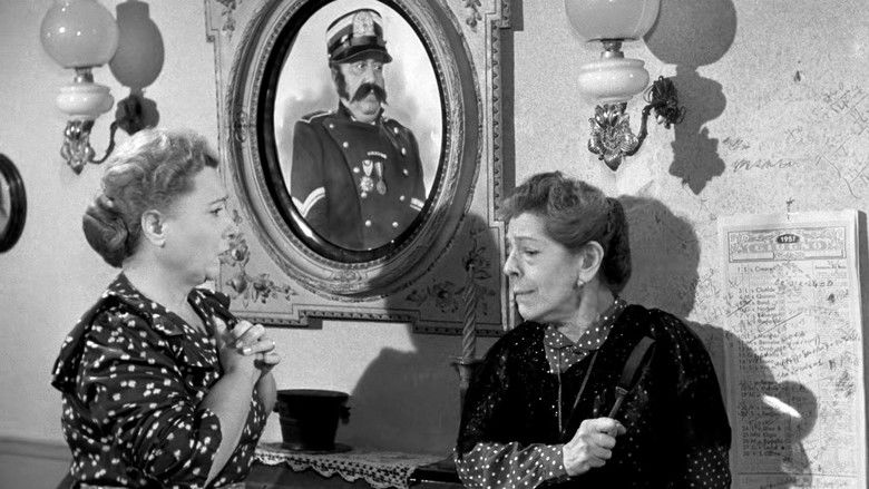 кадр из фильма Lazzarella