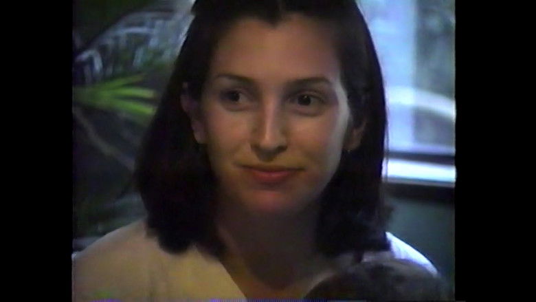 кадр из фильма Puedo regresar fácilmente al pasado, pero ya no hay nadie ahí