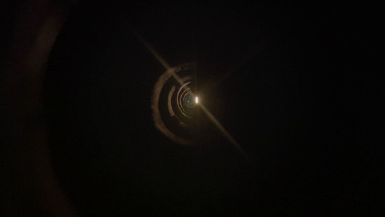 кадр из фильма MOJO’Q CHE B’IXAN RI IXKANULAB’ / ANTES DE QUE LOS VOLCANES CANTEN / BEFORE THE VOLCANOES SING