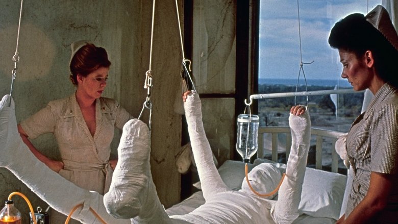 кадр из фильма Уловка 22