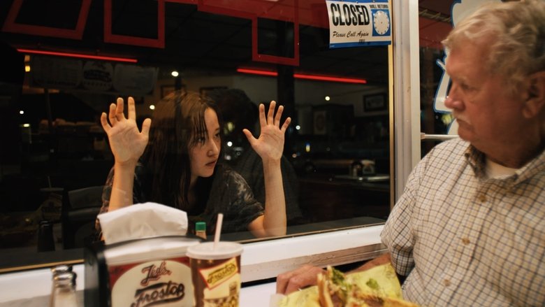 кадр из фильма Мона Лиза и кровавая луна