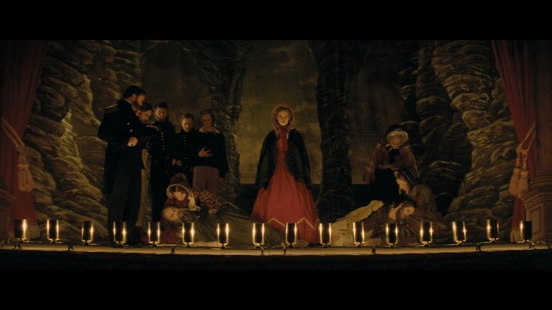 кадр из фильма Невидимая женщина