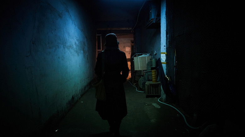 кадр из фильма Старуха с ножом