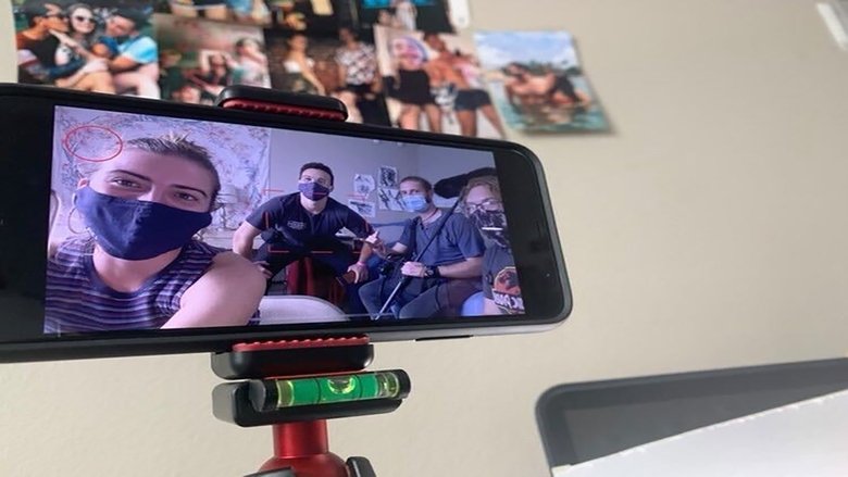 кадр из фильма Love You Anyway