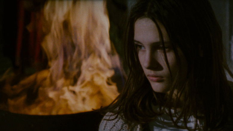 кадр из фильма Холодная вода