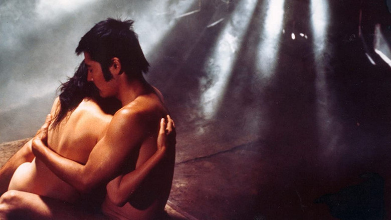 кадр из фильма Империя страсти