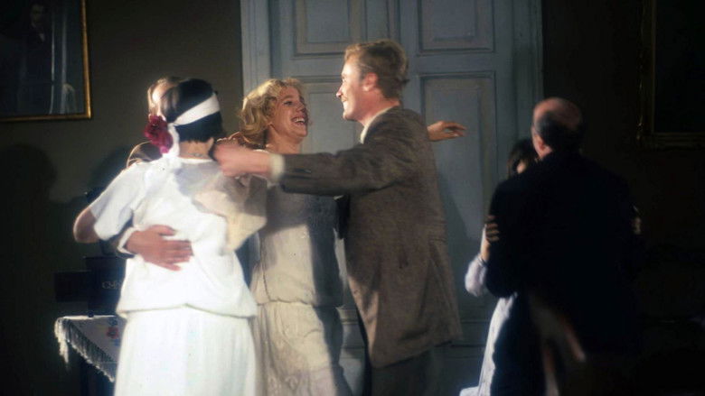 кадр из фильма Барышни из Вилько