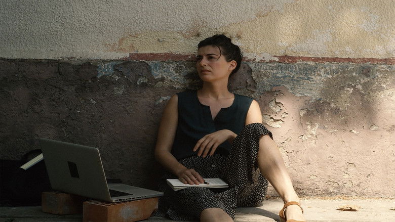 кадр из фильма La forastera